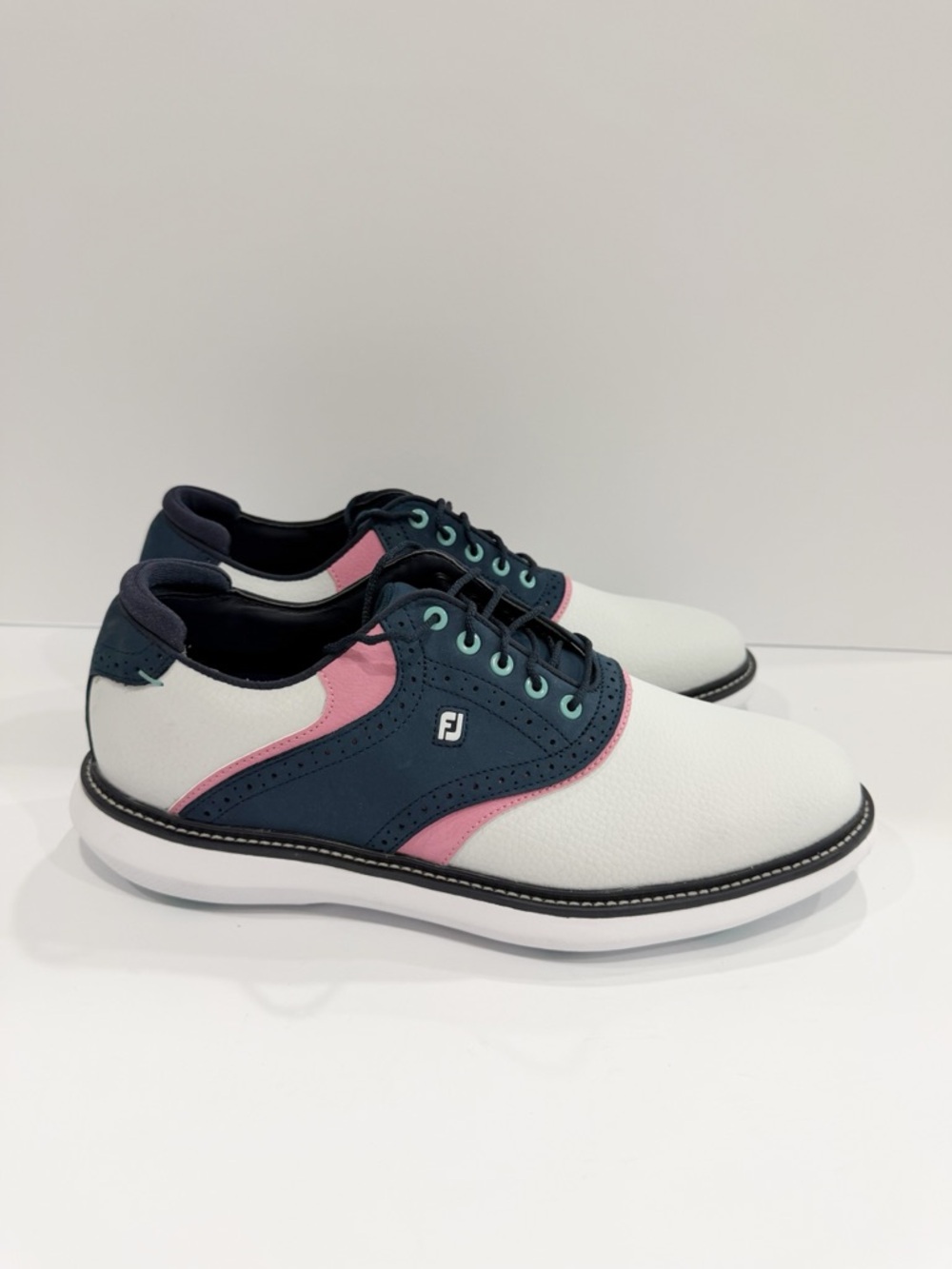 Foot Joy Traditions Men’s Golf Shoes - Picture 3 of 9